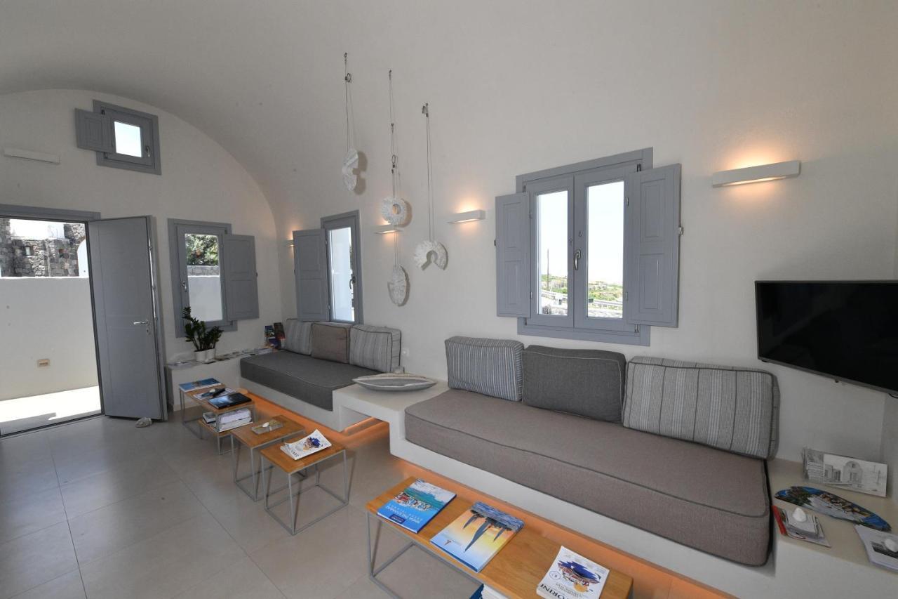 Nova Luxury Suites Pýrgos Exteriör bild
