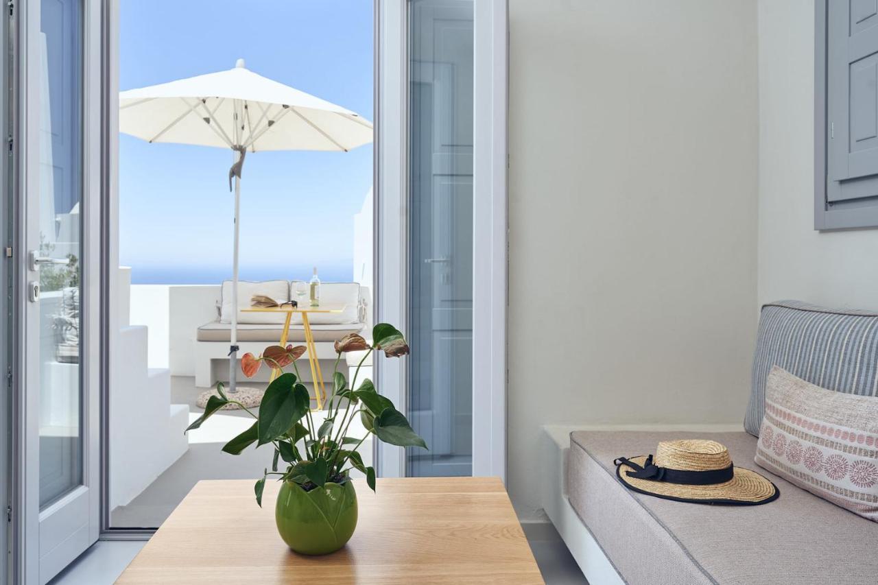 Nova Luxury Suites Pýrgos Exteriör bild