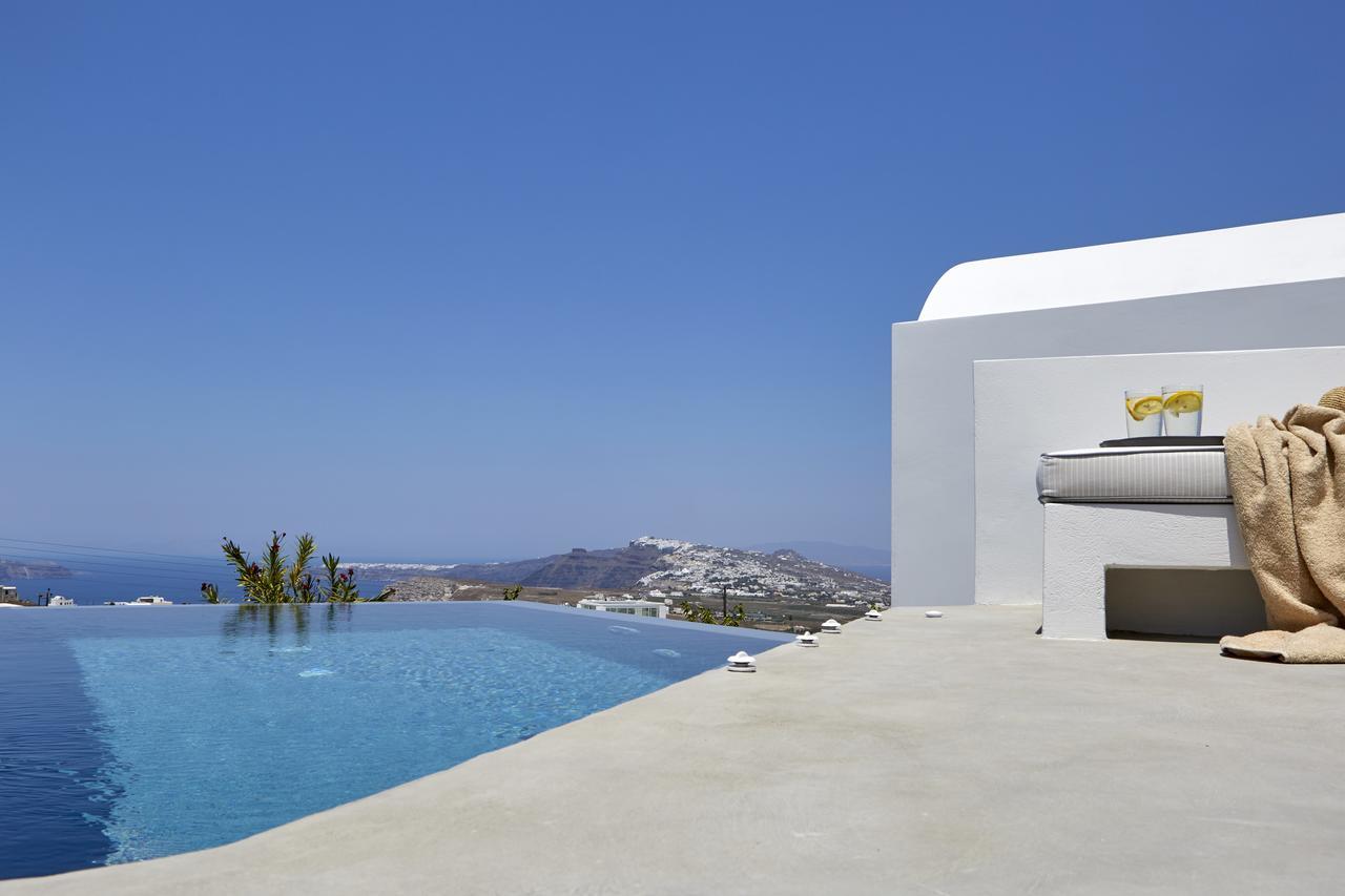 Nova Luxury Suites Pýrgos Exteriör bild