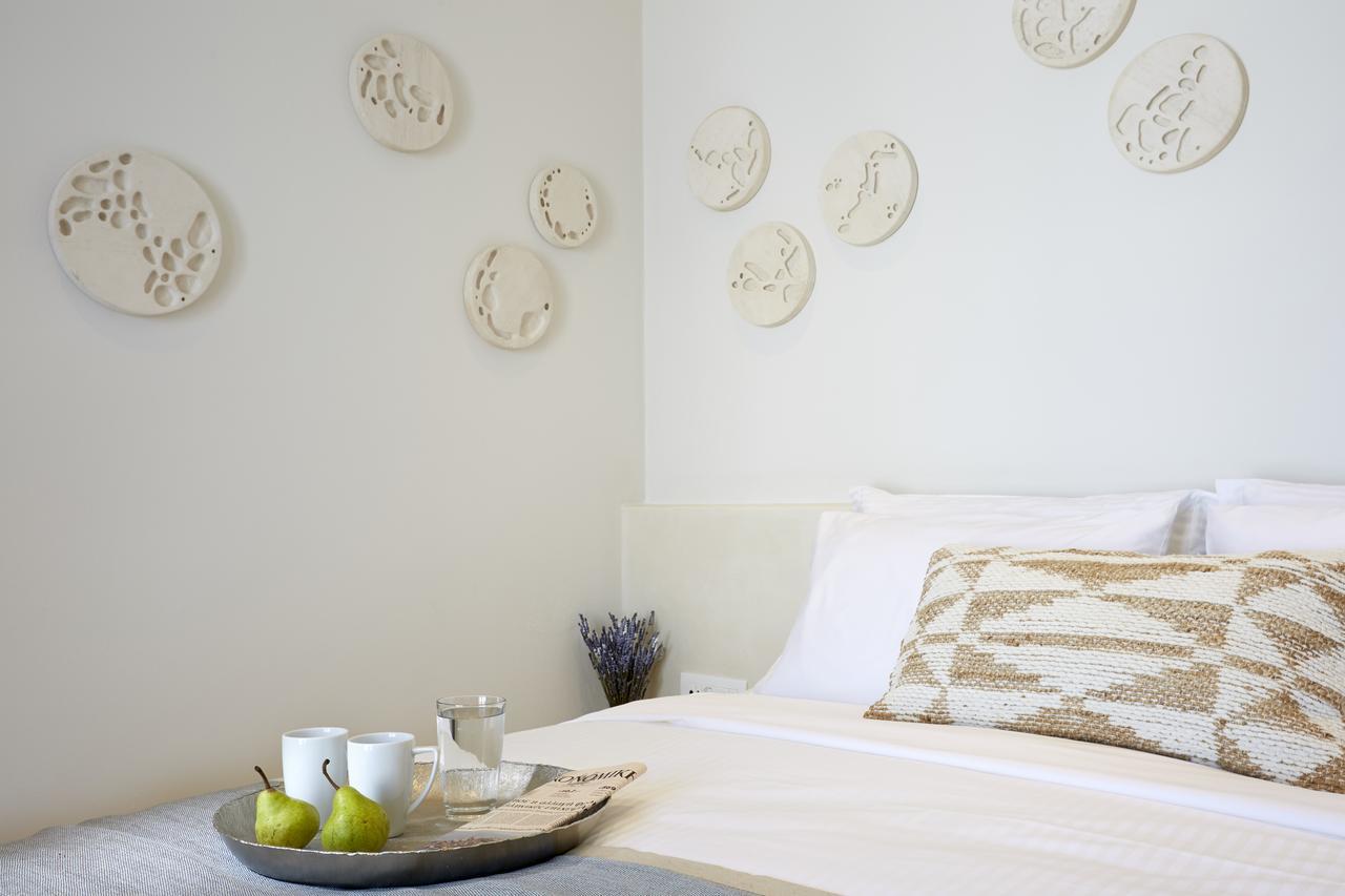 Nova Luxury Suites Pýrgos Exteriör bild