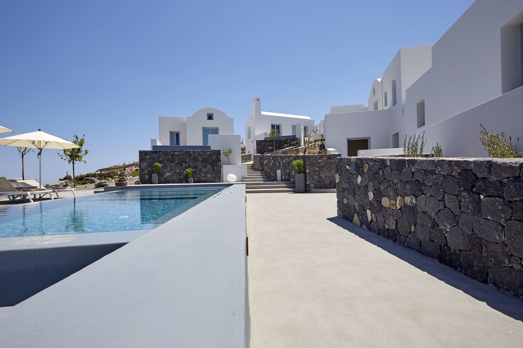 Nova Luxury Suites Pýrgos Exteriör bild