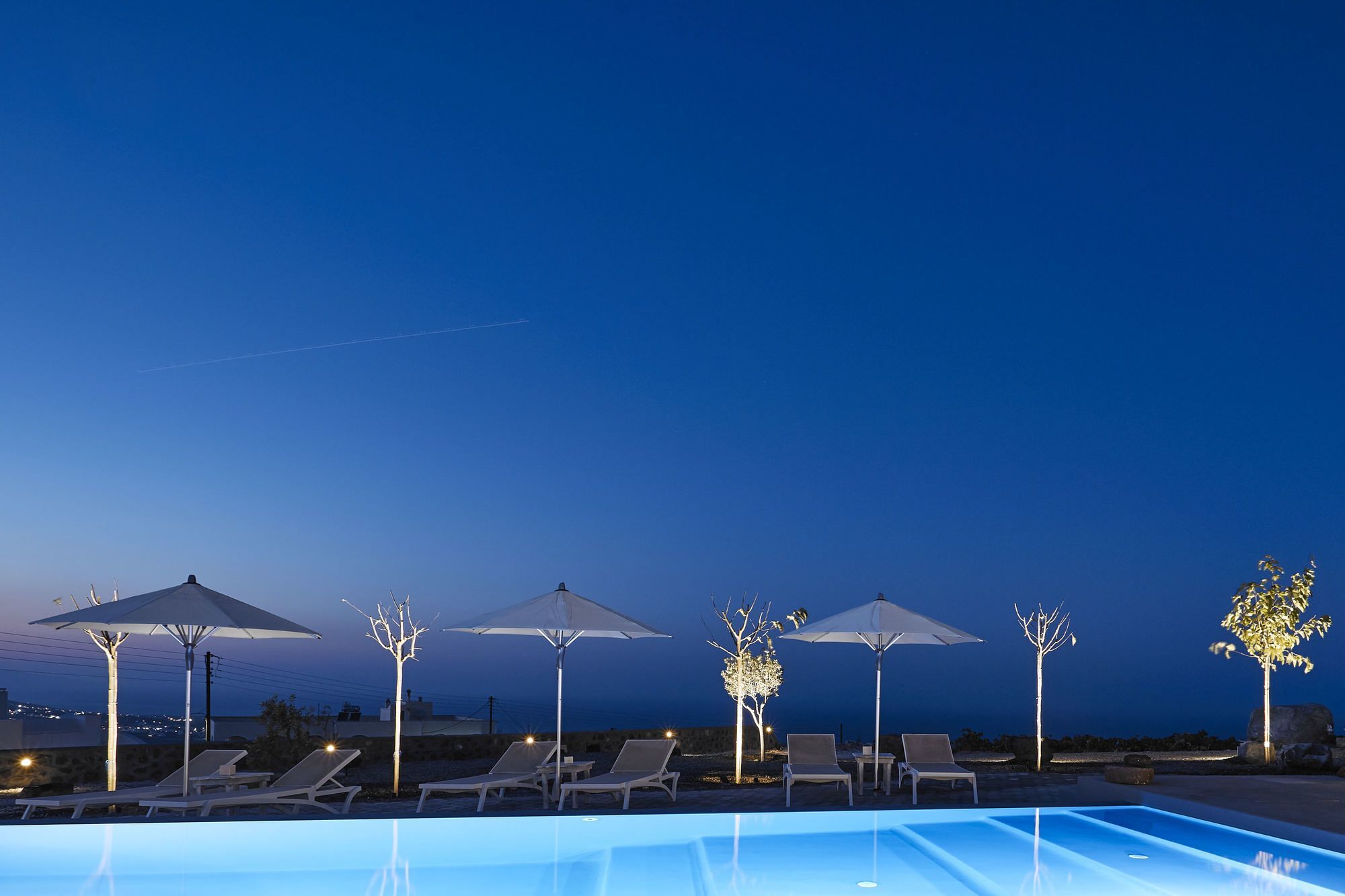 Nova Luxury Suites Pýrgos Exteriör bild